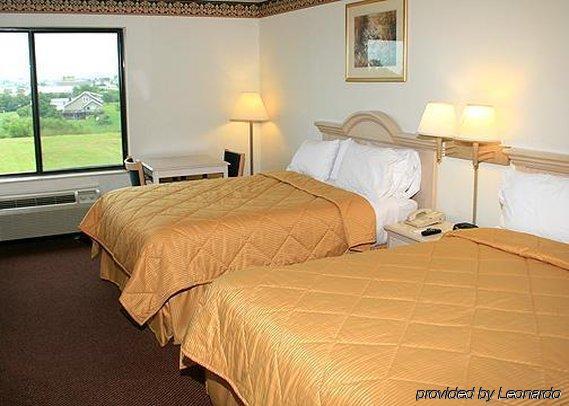 Quality Inn & Suites Bethany Стая снимка